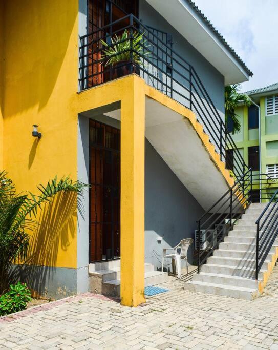 Len Apartments Dar es Salaam Esterno foto