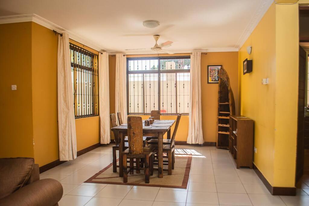 Len Apartments Dar es Salaam Esterno foto