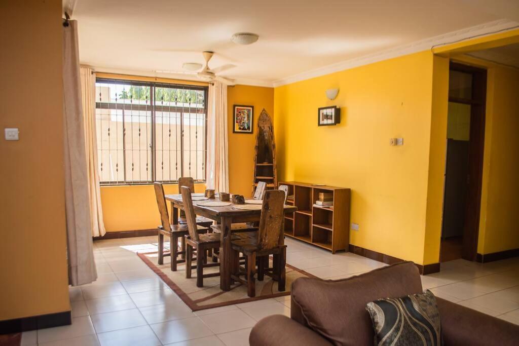 Len Apartments Dar es Salaam Esterno foto