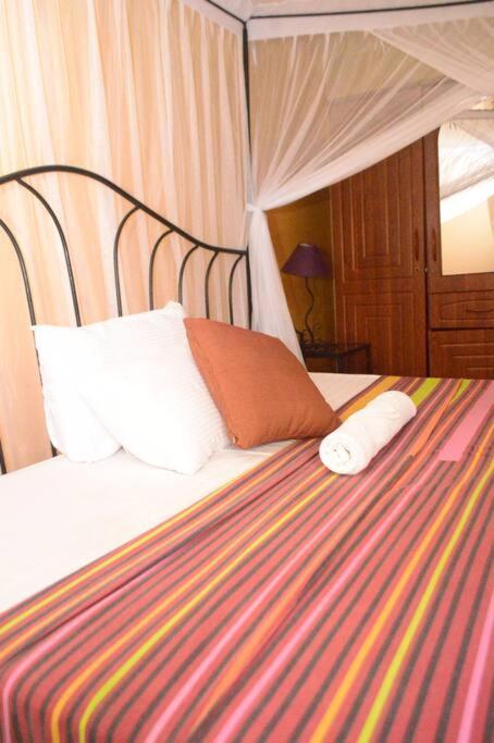 Len Apartments Dar es Salaam Esterno foto